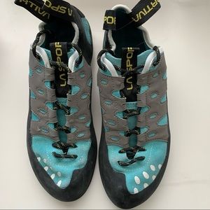 La Sportiva climbing shoes Size 9 EUR 42